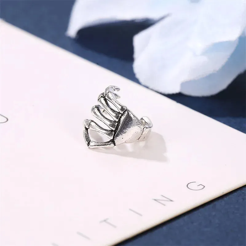 Diverse Skeleton Hand Ear Clip