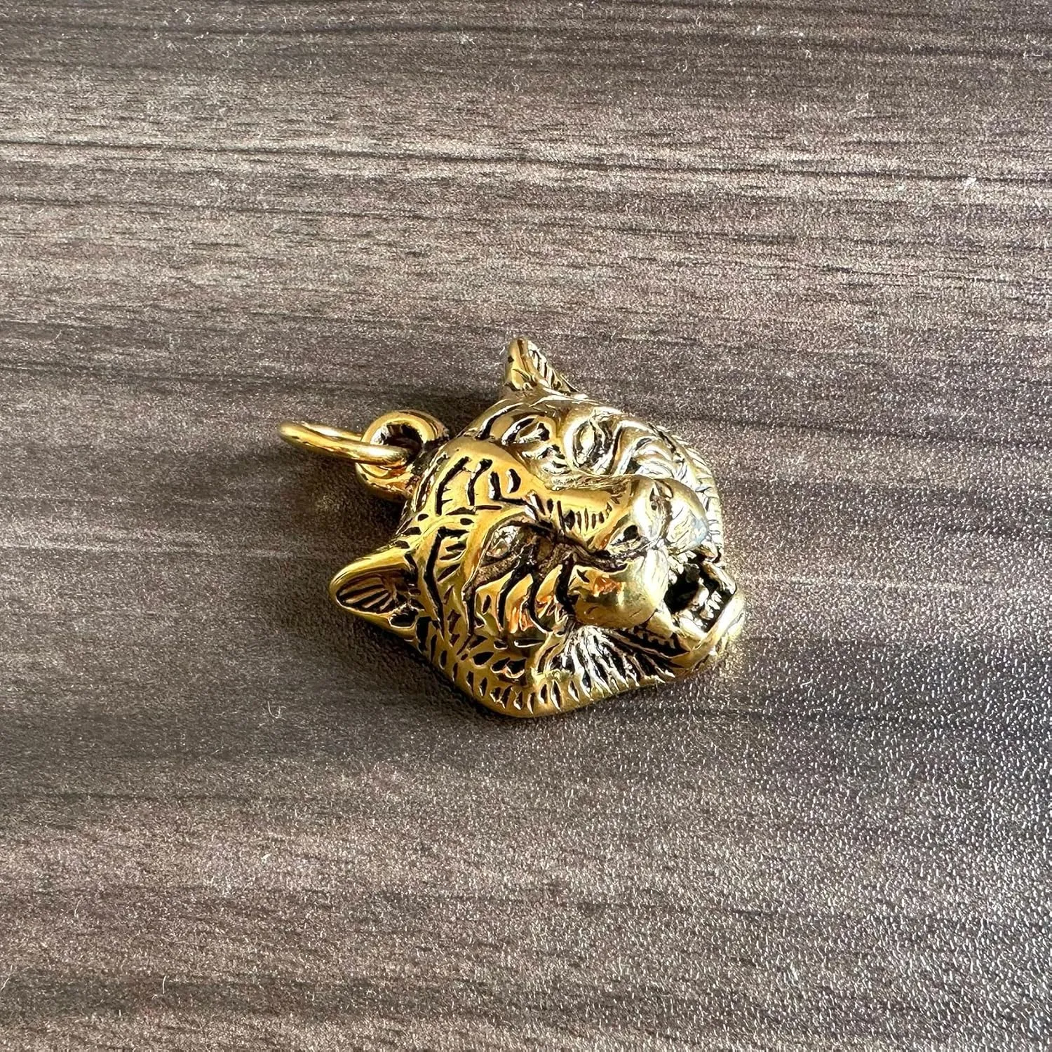 Mens and Womens Animal Necklace Stainless Steel Heavy Tiger Head Pendant Necklace