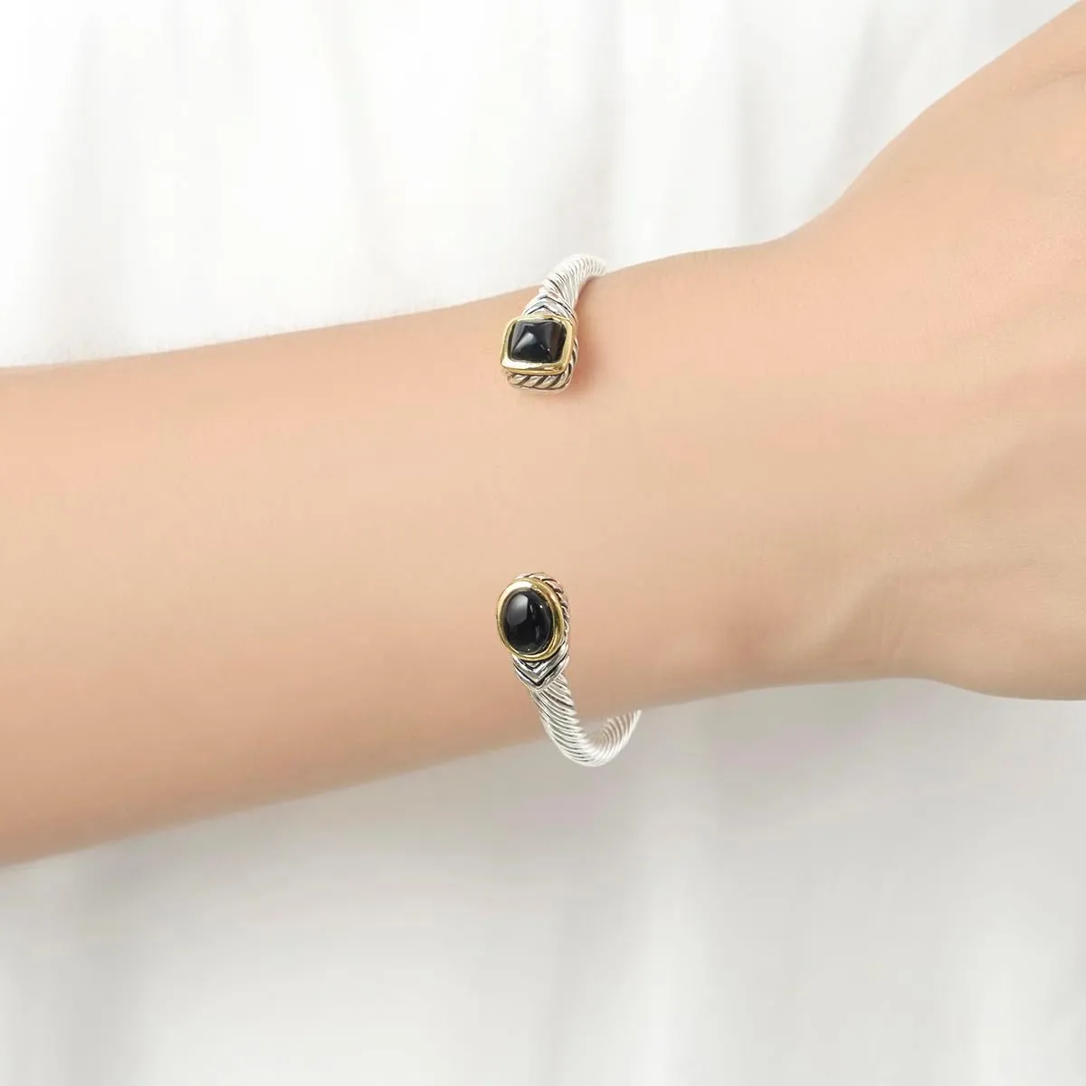 UNY Jewel Bracelet Designer Brand Inspired Women Jewelry 4.5mm Thin Twisted Cable Wire Bangle Gem Stone Christmas Day Gift