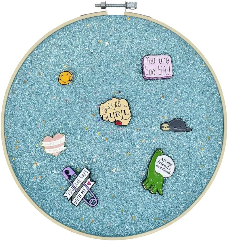 Wall Hanging Brooch Jewelry Storage Display Stand Enamel Pin Display Holder Earrings Necklace Glitter Pin Display Board with stars, Pin Collection Display, Canvas/leather Embroidery Hoop (Blue)