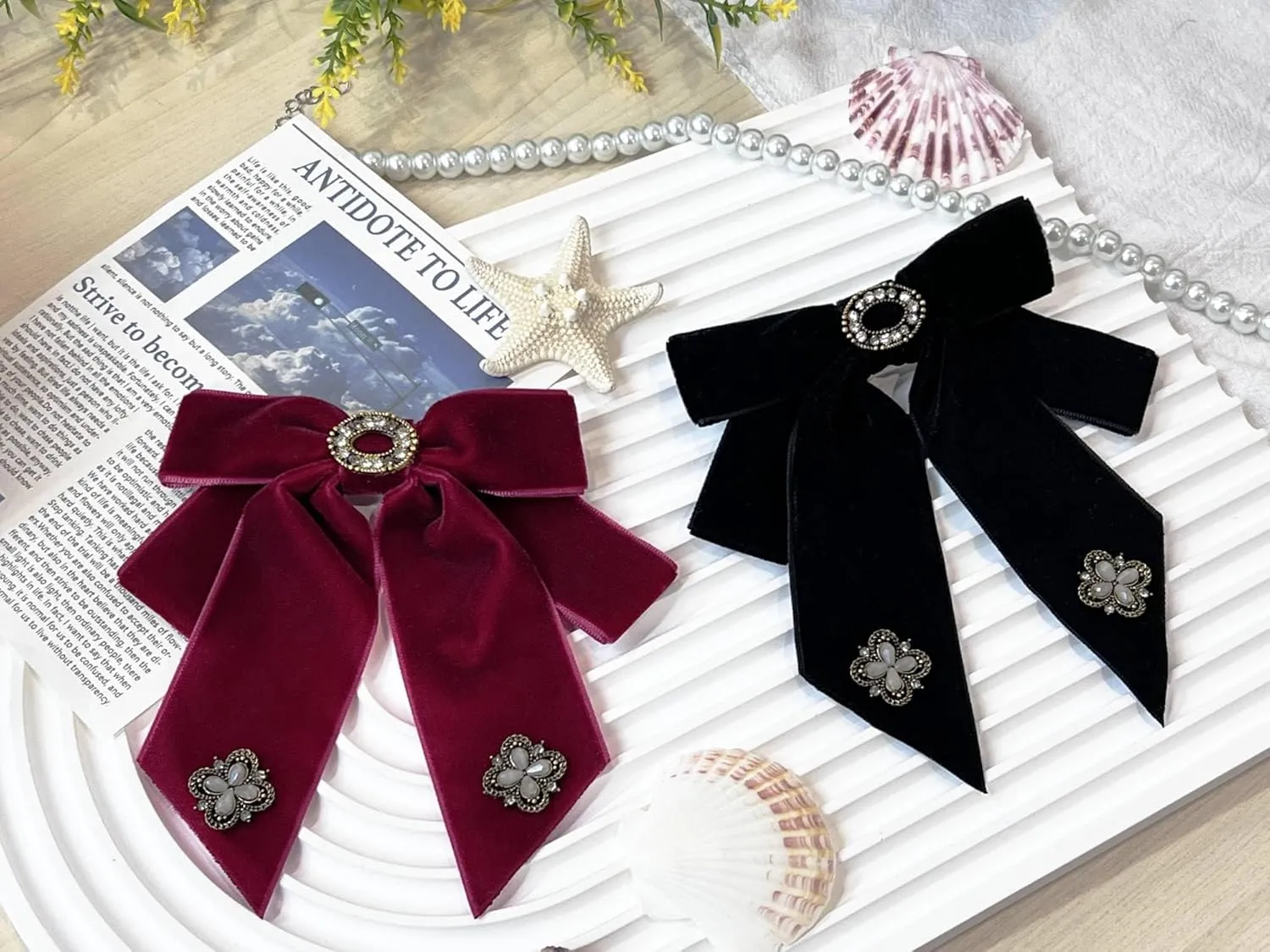 Women's Velvet Bow Brooch Alloy Rhinestone Pin Bow Tie 1 Pcs